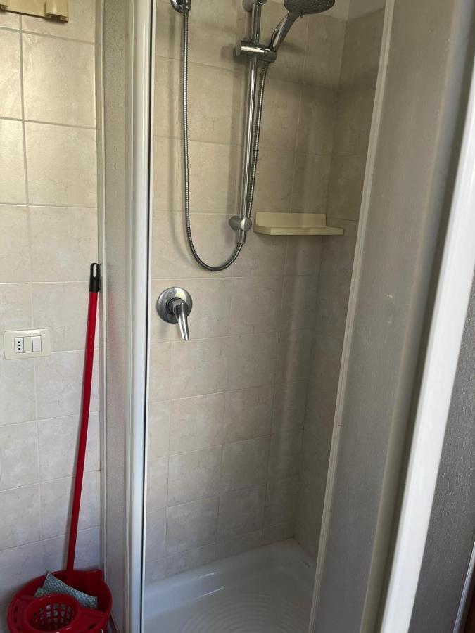 شقة Bilocale Vista Mare Sul Lungomare Siderno المظهر الخارجي الصورة